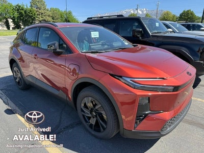 2026 Toyota C-HR SE