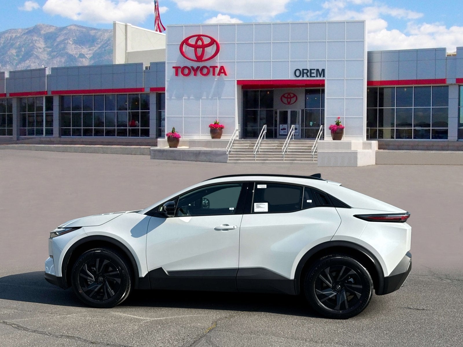 2026 Toyota C-HR SE