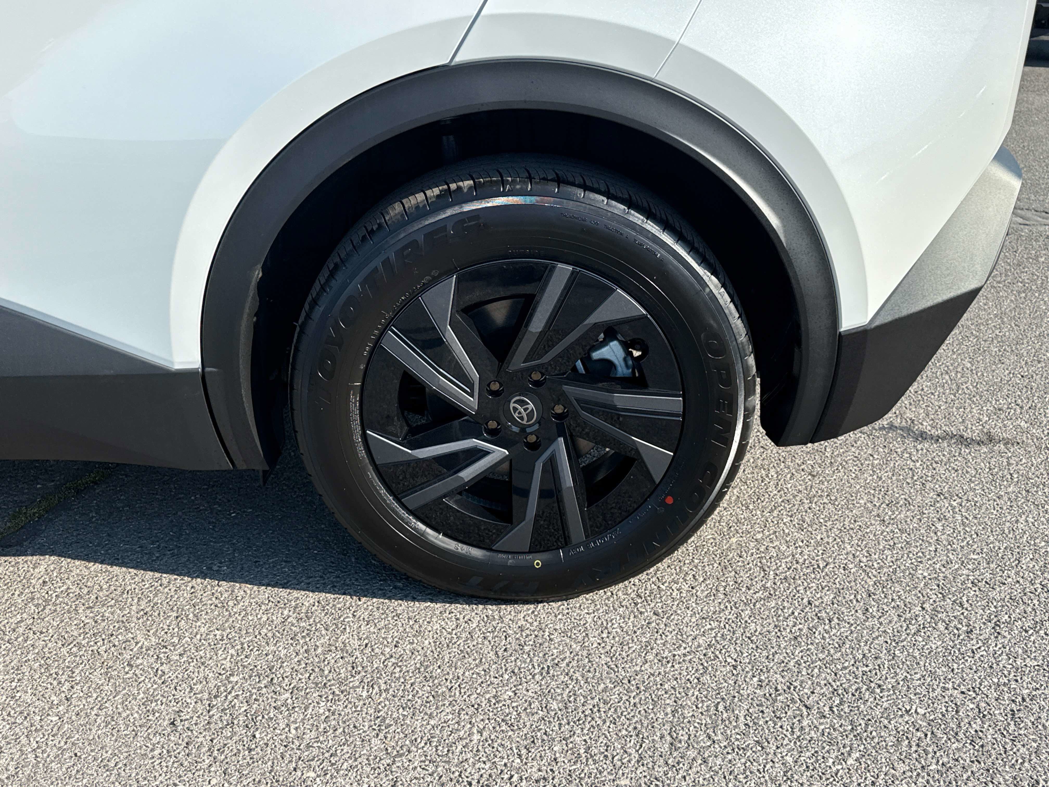 2026 Toyota C-HR SE