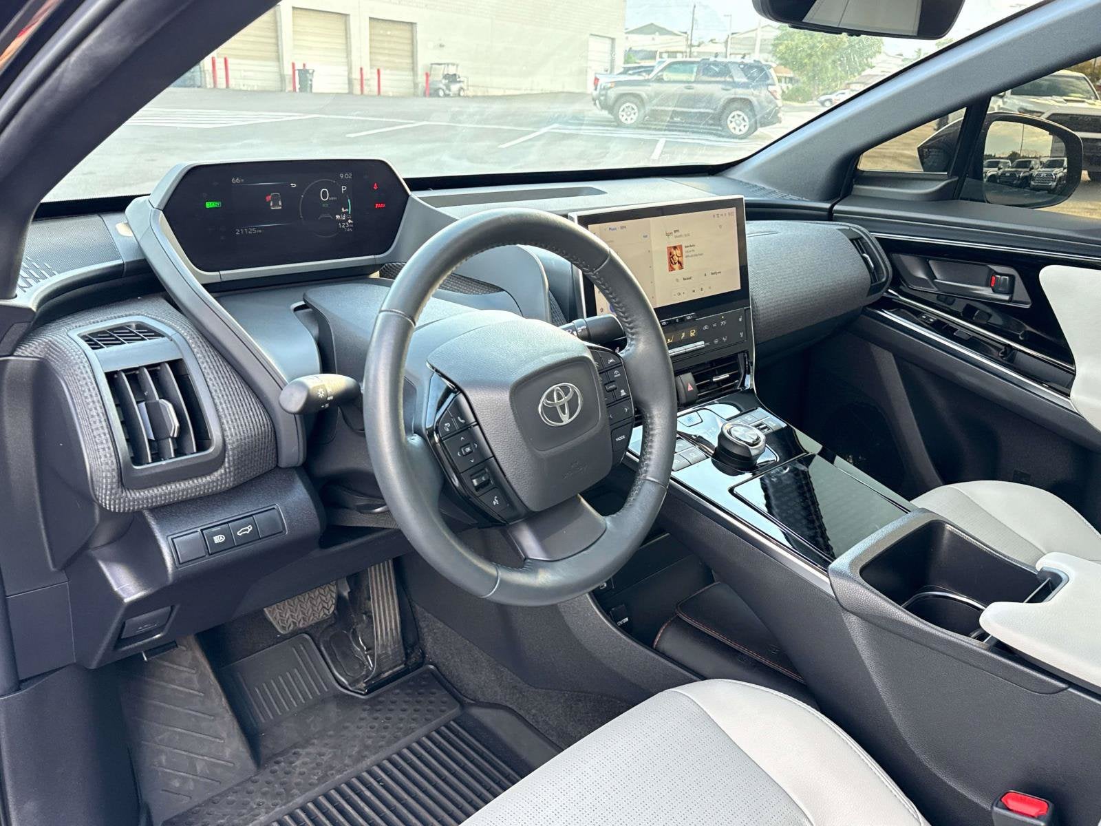 2023 Toyota bZ4X Limited