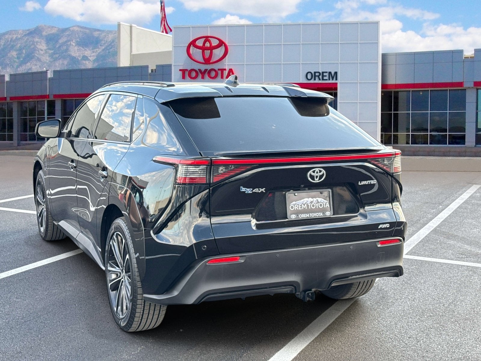 2023 Toyota bZ4X Limited