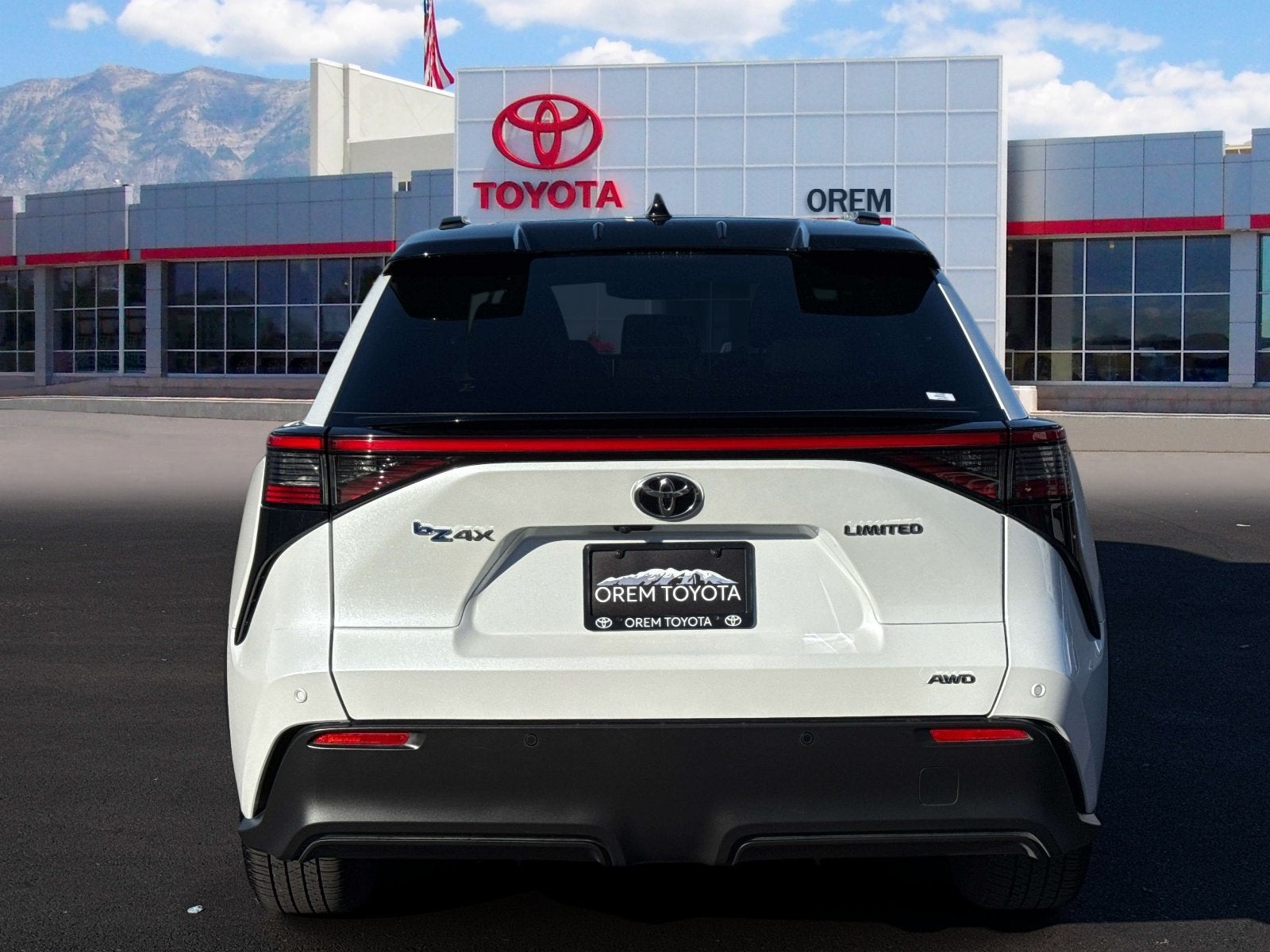 2023 Toyota bZ4X Limited