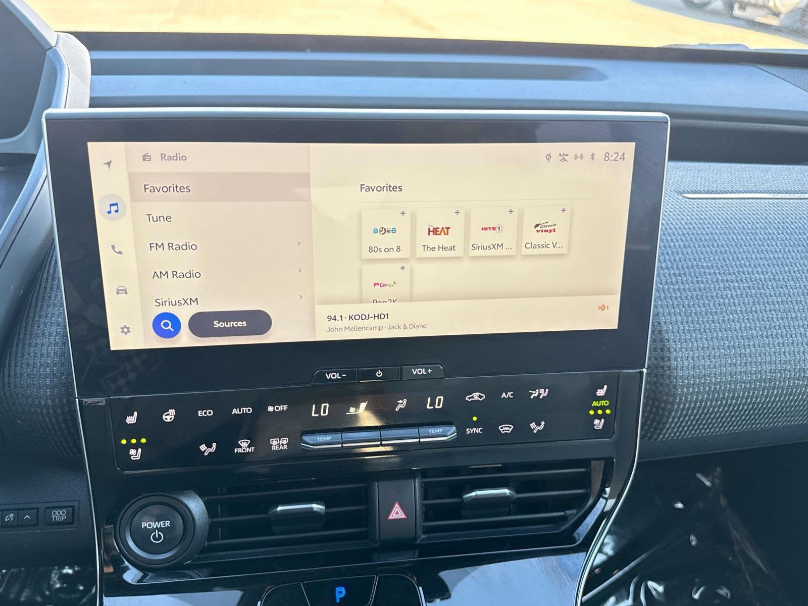 2023 Toyota bZ4X Limited