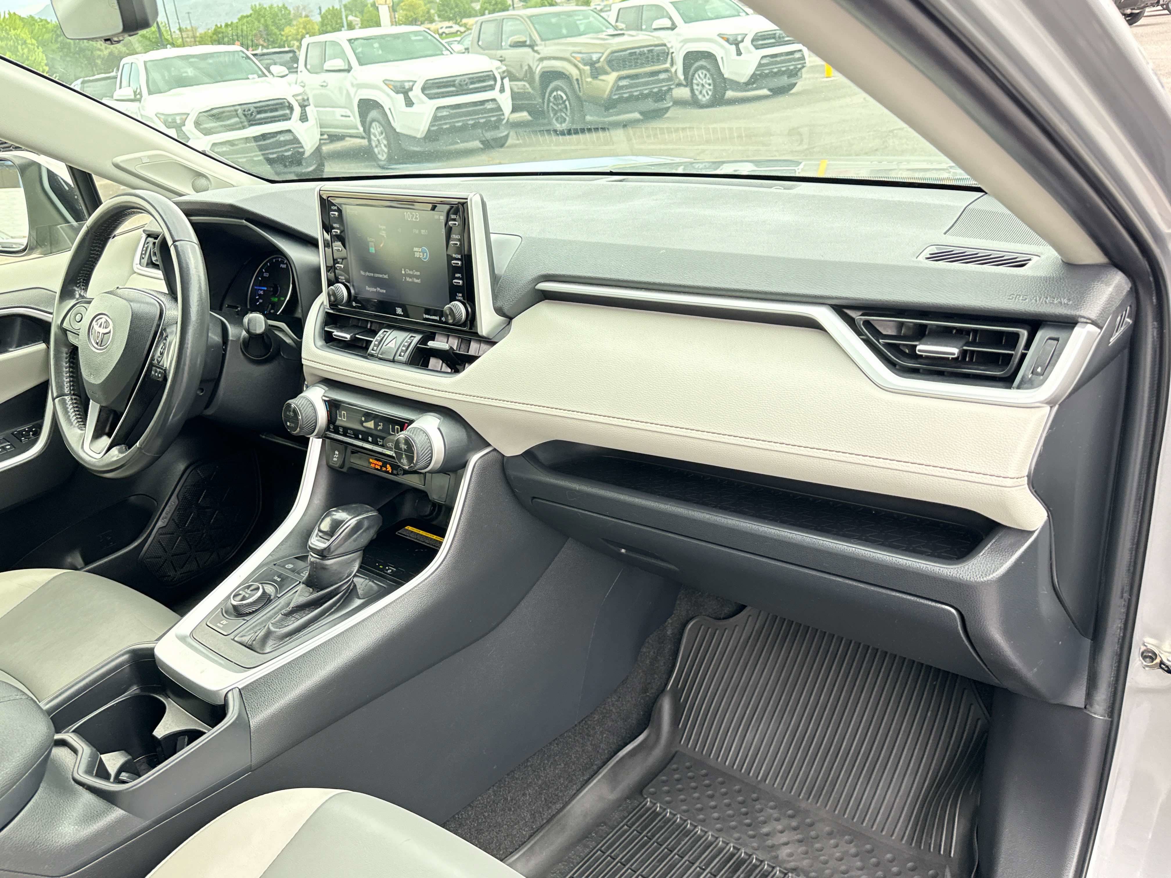 2021 Toyota RAV4 HYBRID Hybrid XLE Premium