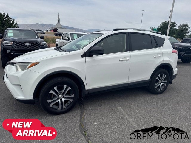 2018 Toyota RAV4 LE