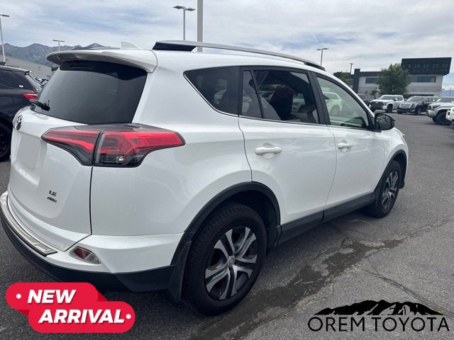 2018 Toyota RAV4 LE