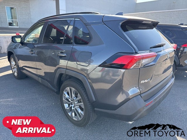 2020 Toyota RAV4 XLE Premium