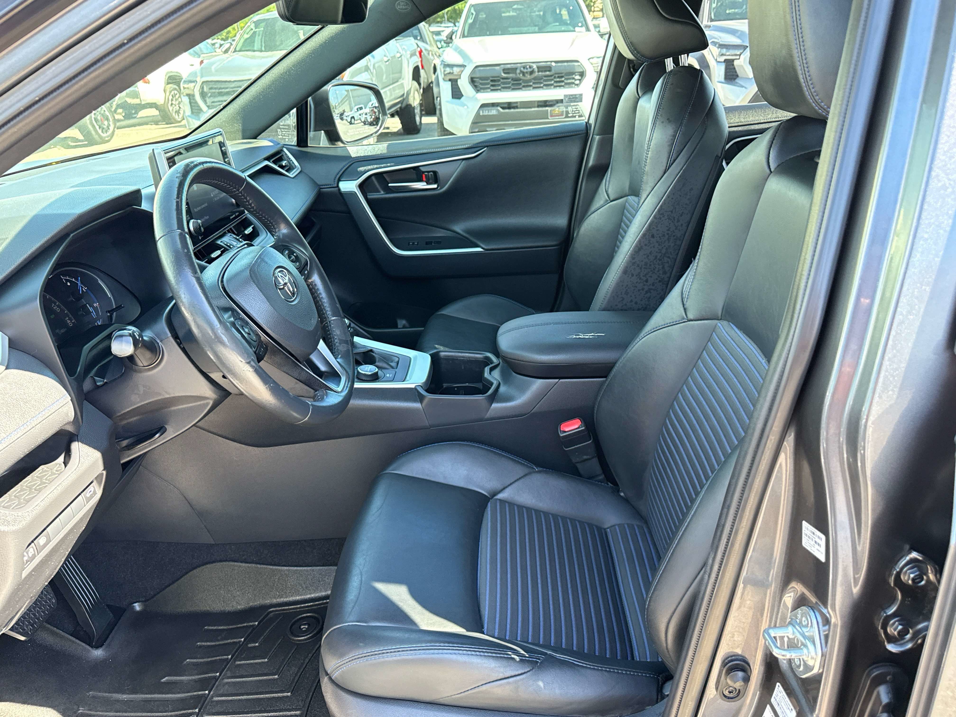 2022 Toyota RAV4 Hybrid Hybrid XSE