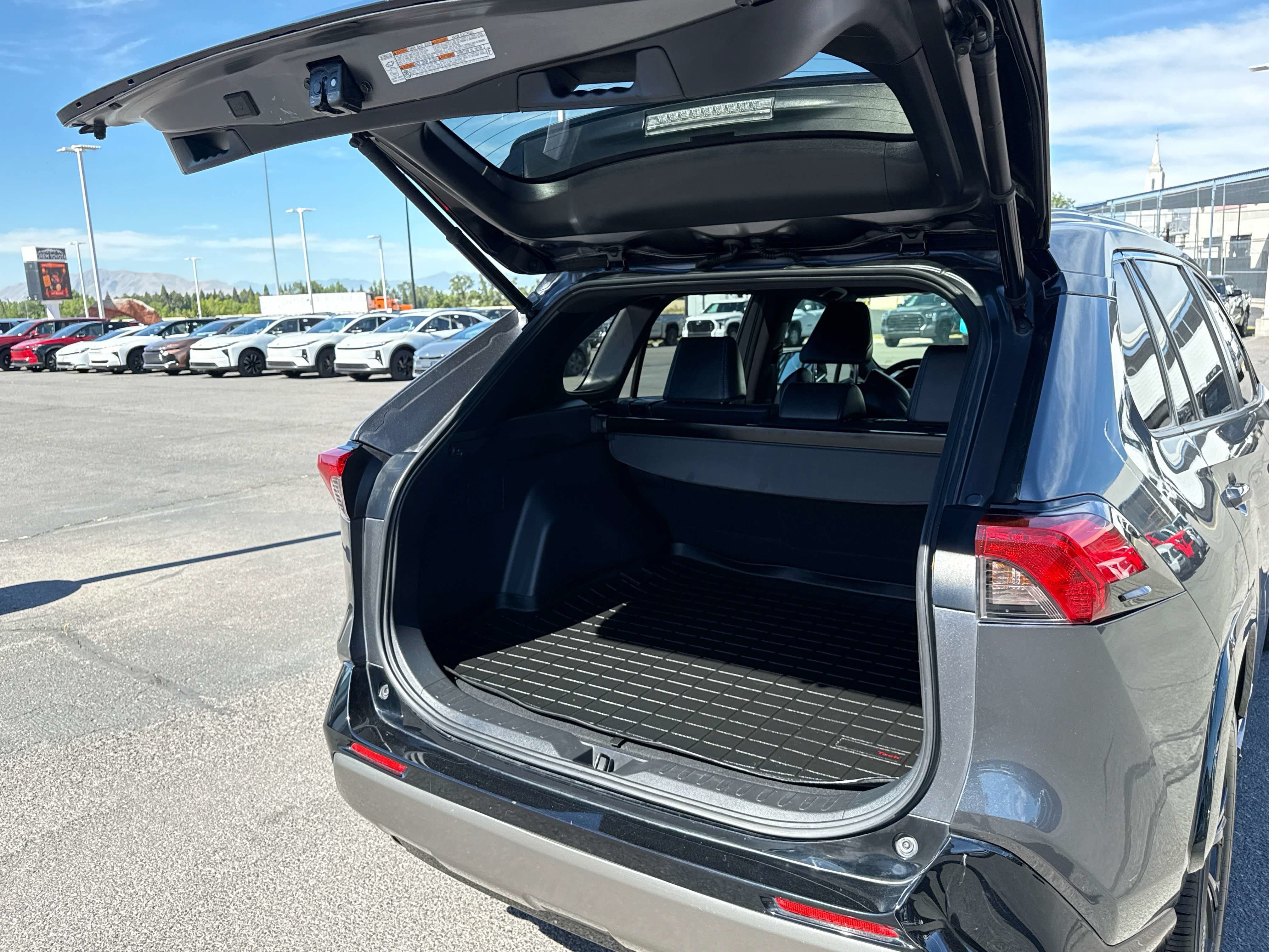 2022 Toyota RAV4 Hybrid Hybrid XSE