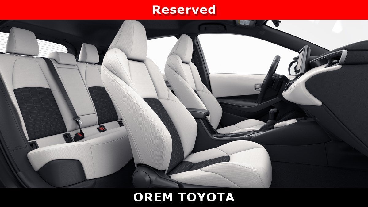 2027 Toyota Corolla Hatchback SE