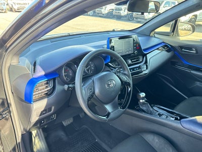 2021 Toyota C-HR XLE