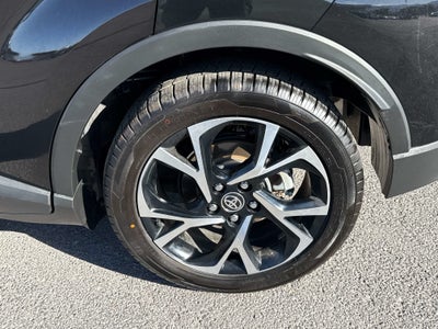 2021 Toyota C-HR XLE