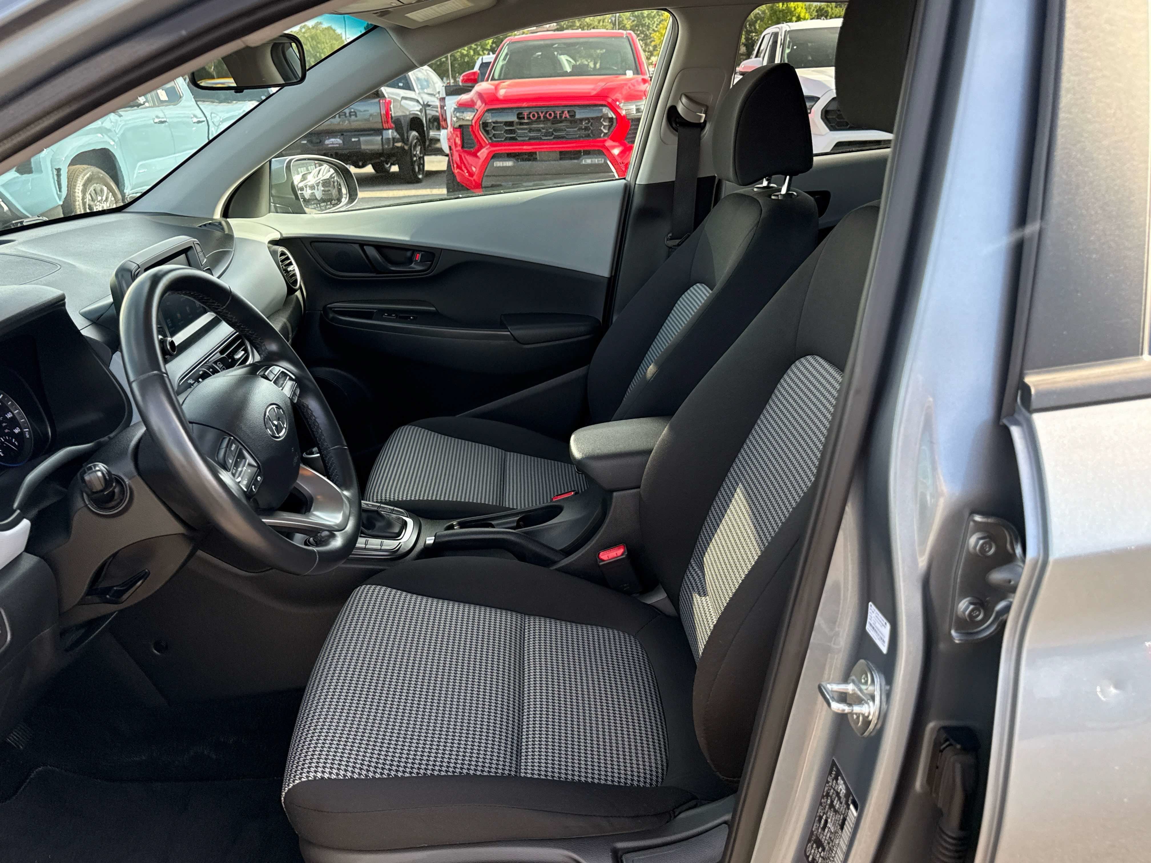 2020 Hyundai Kona SEL