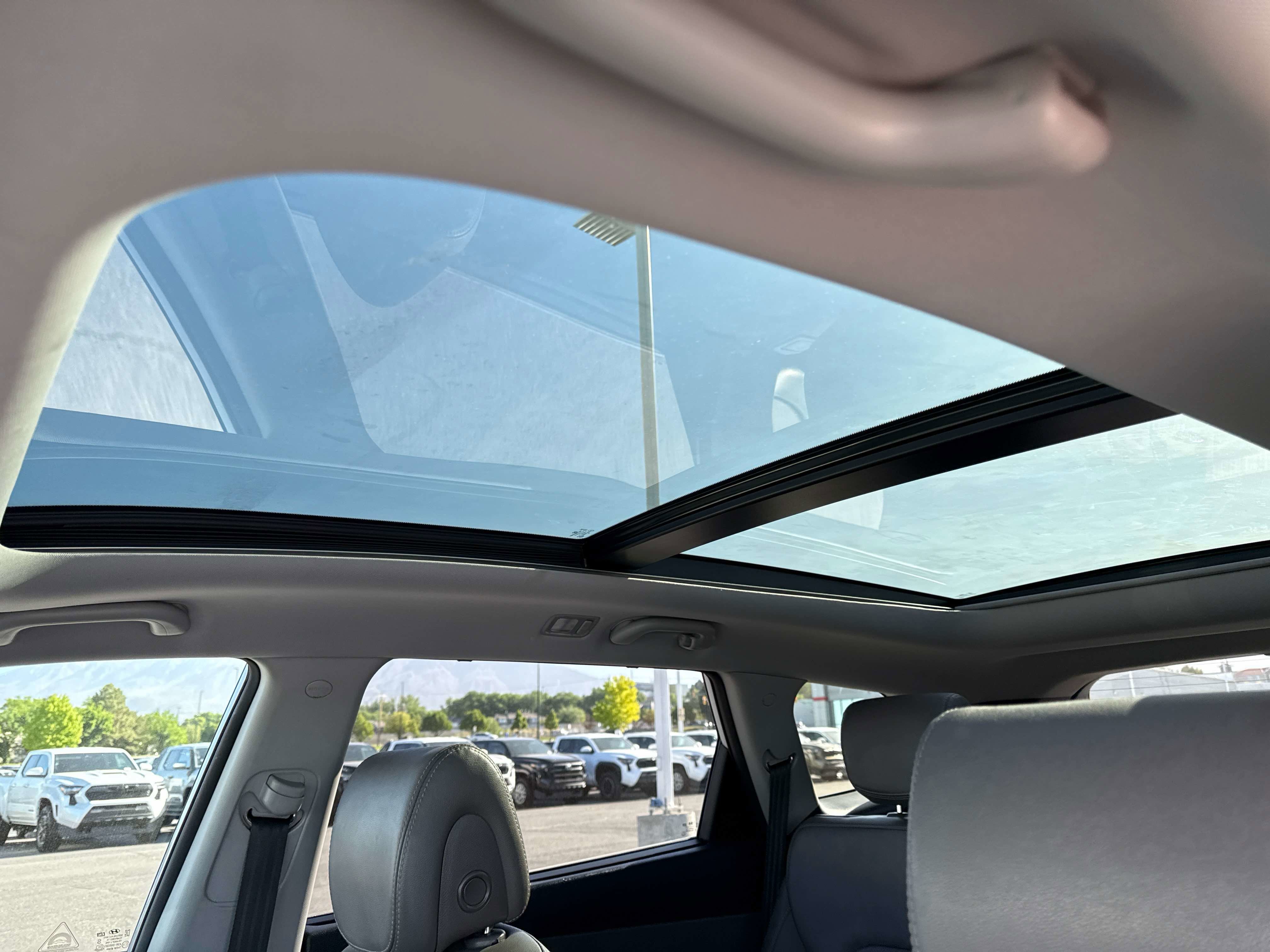 2017 Hyundai Santa Fe SE Ultimate