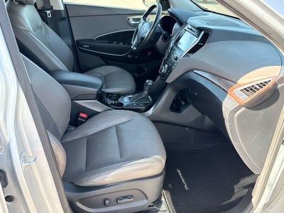 2017 Hyundai Santa Fe SE Ultimate