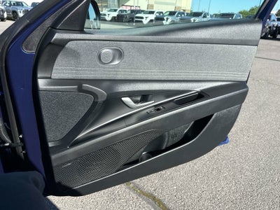 2024 Hyundai Elantra Limited