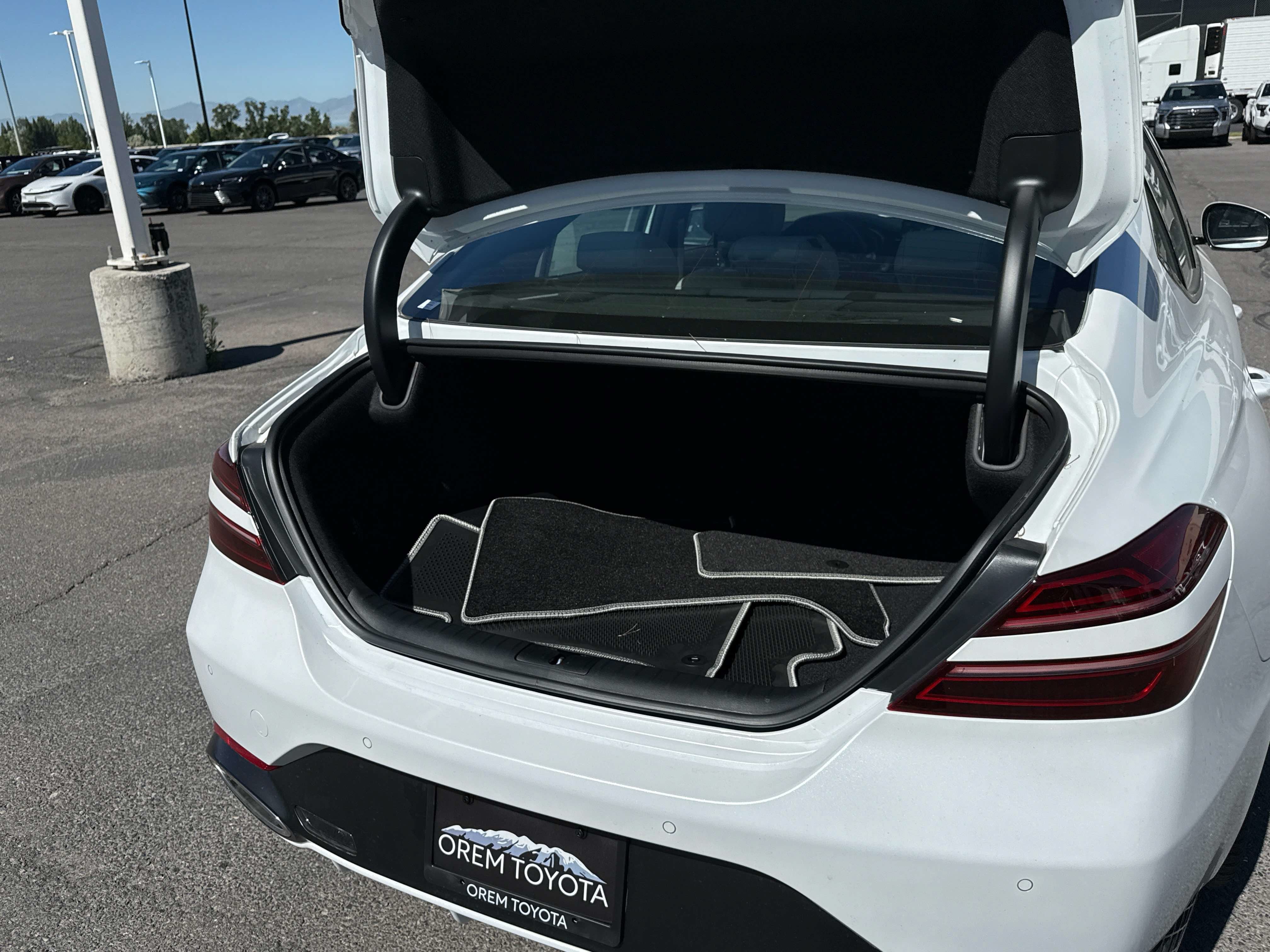 2026 Genesis G70 3.3T Sport Prestige