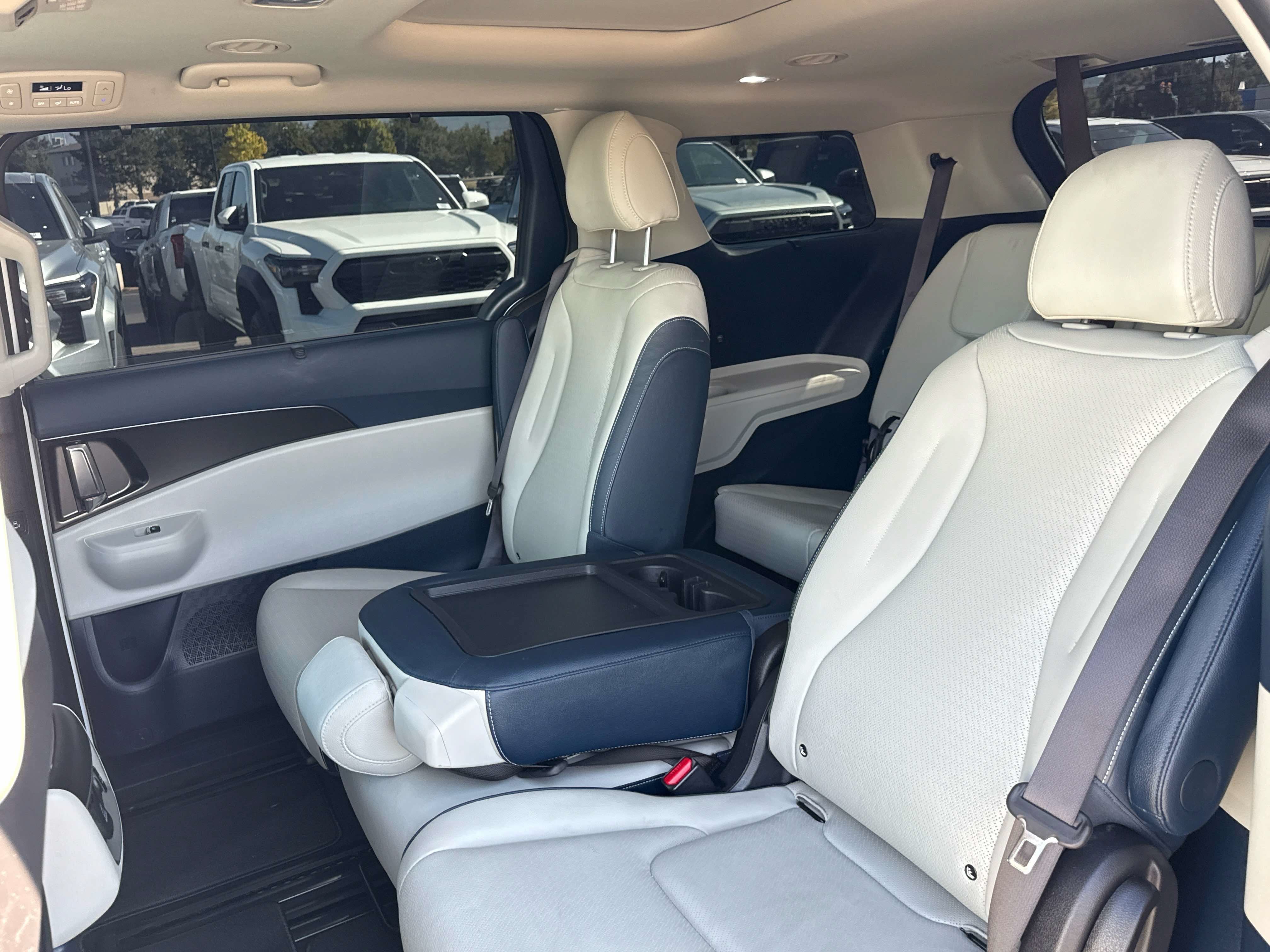 2025 Kia Carnival SX Prestige