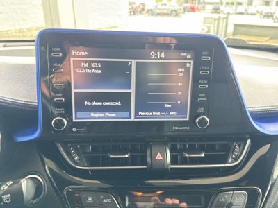2022 Toyota C-HR XLE