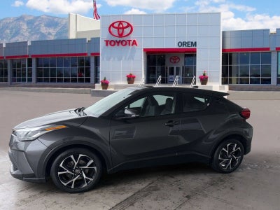 2022 Toyota C-HR XLE