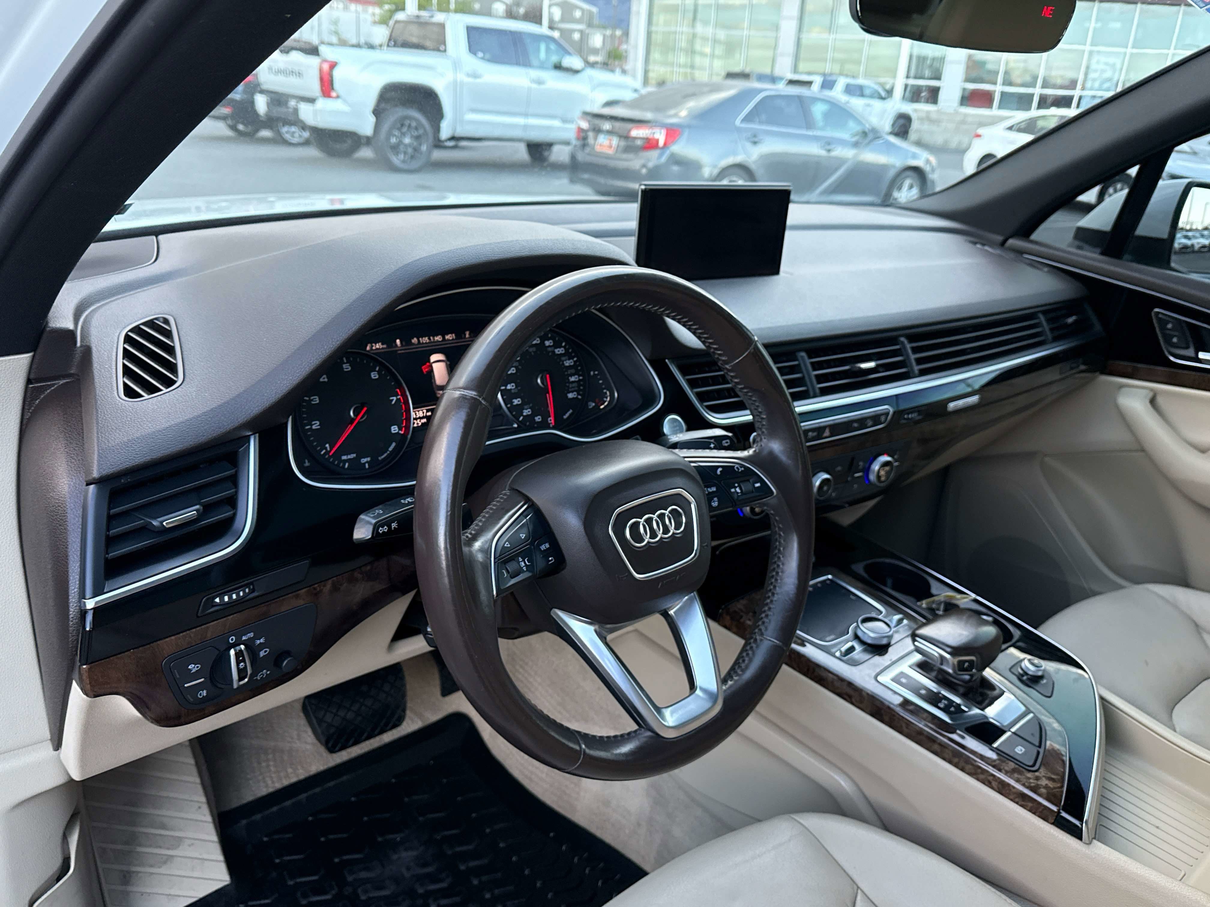 2017 Audi Q7 Premium