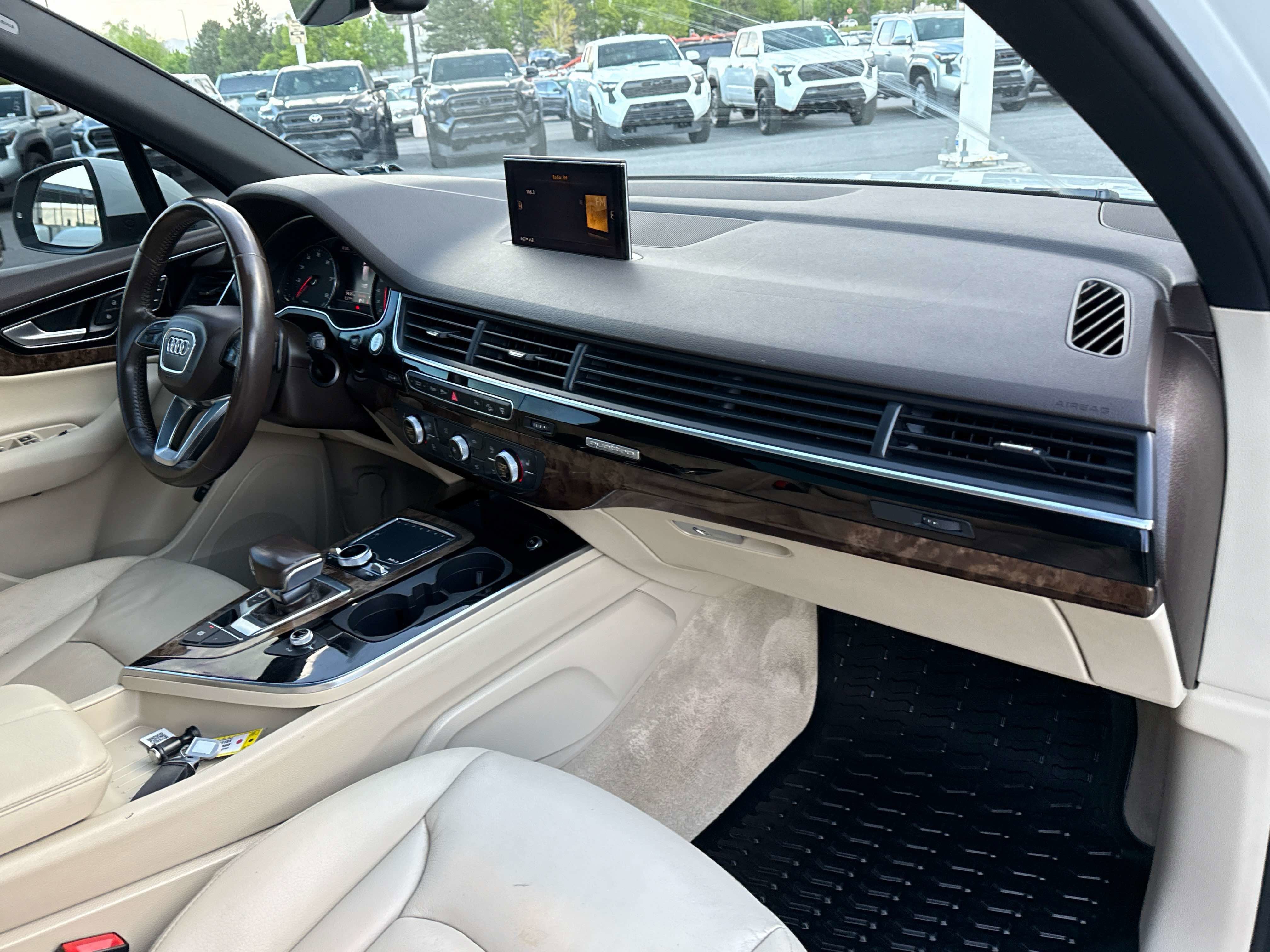 2017 Audi Q7 Premium